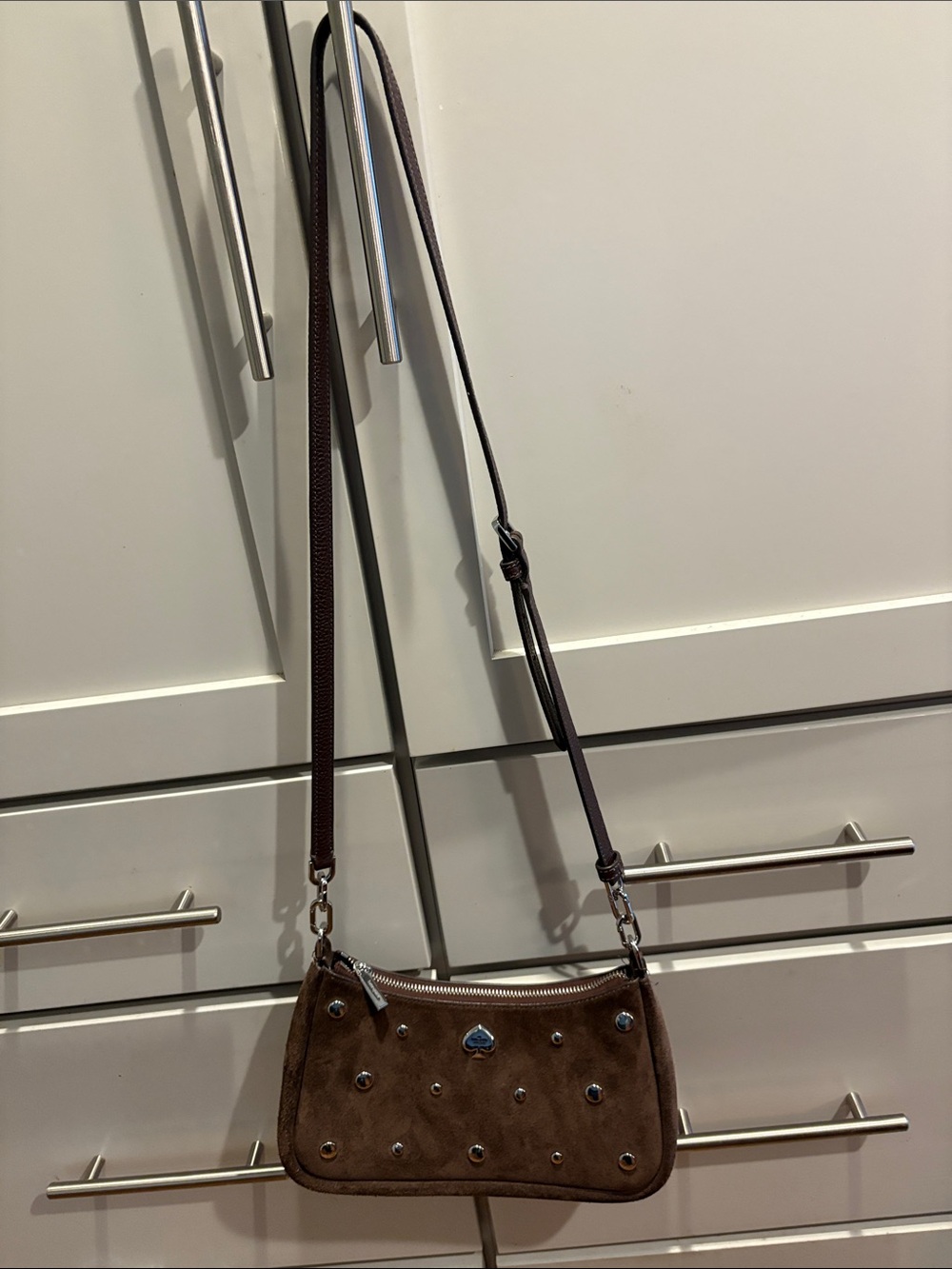 kate spade brown suede mini crossove bag with silver-tone studs NEW without tags - Picture 2 of 2